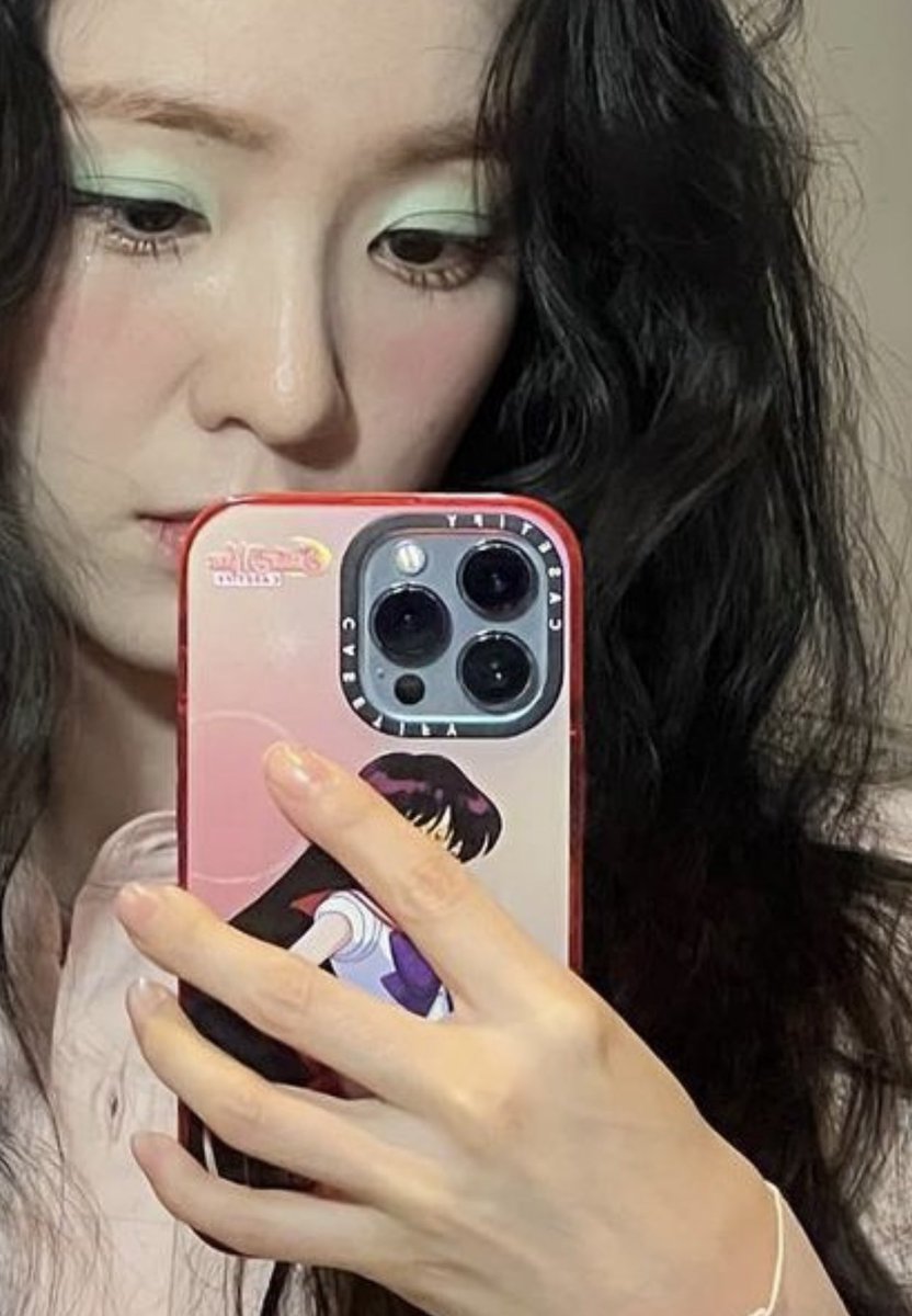 daphne➿ on Twitter "irene halloween costume 😓💔"