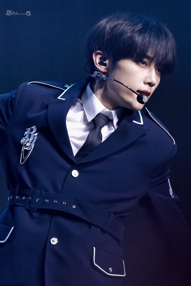 Charrrr999's tweet photo. 221202 221203 The B-Road Day 1+2

#더보이즈 #THEBOYZ #선우 #SUNWOO https://t.co/kEYNVGn7T3