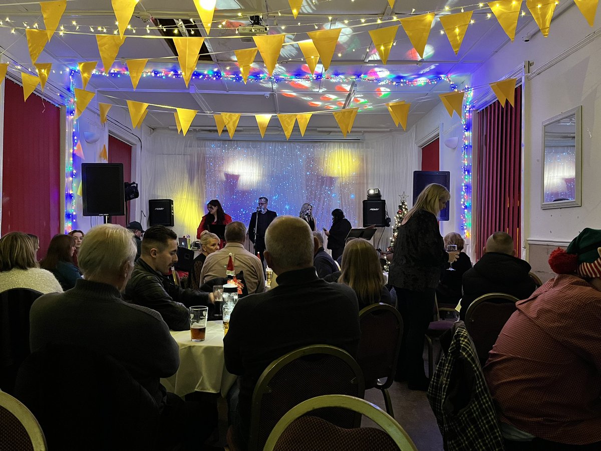A lovely evening had by all at <a href="/PantegHouse/">Panteg House</a> last night, with fantastic Christmas music and proceeds donated towards the Foodshare. Thank you to all involved 🎄🎶