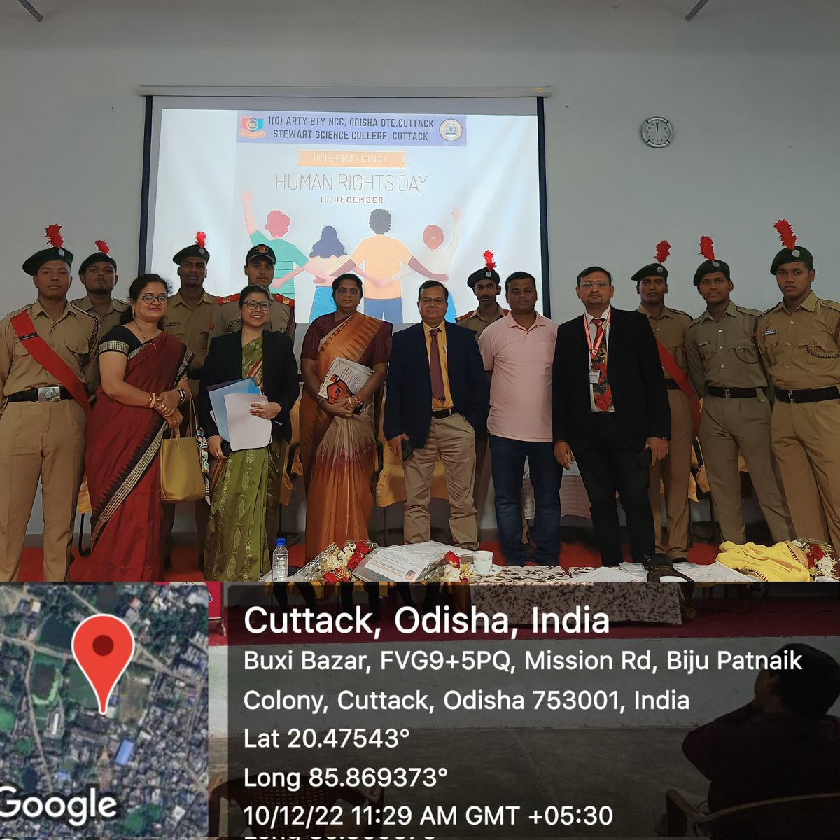 Unboundedarmy's tweet photo. On the account of #WorldHumanRightsDay_2022 we the cadets of Stewart sc. College under @OneODArtyBtyNCC observed it with high curiosity to know about rights and acts in Constitution.
@kalinga_sagar
@utkalpride
@humanrights1st
@SSingh_odisha
@CuttackDM
@GovernorOdisha
@HQ_DG_NCC https://t.co/fz5eizylHe