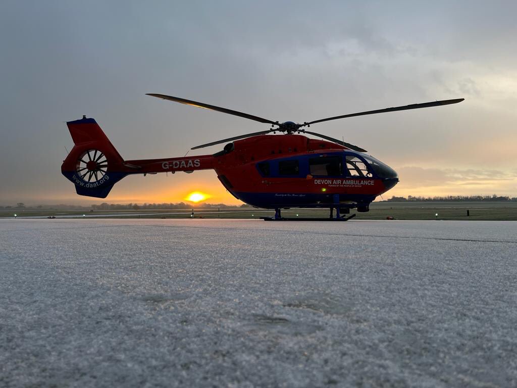 DevonAirAmb's tweet photo. Good Morning Devon! It’s a chilly start at Exeter airbase today and a beautiful sunrise! GDAAS ready to respond! ❤️🚁🎄 https://t.co/VWzhh8gqTx