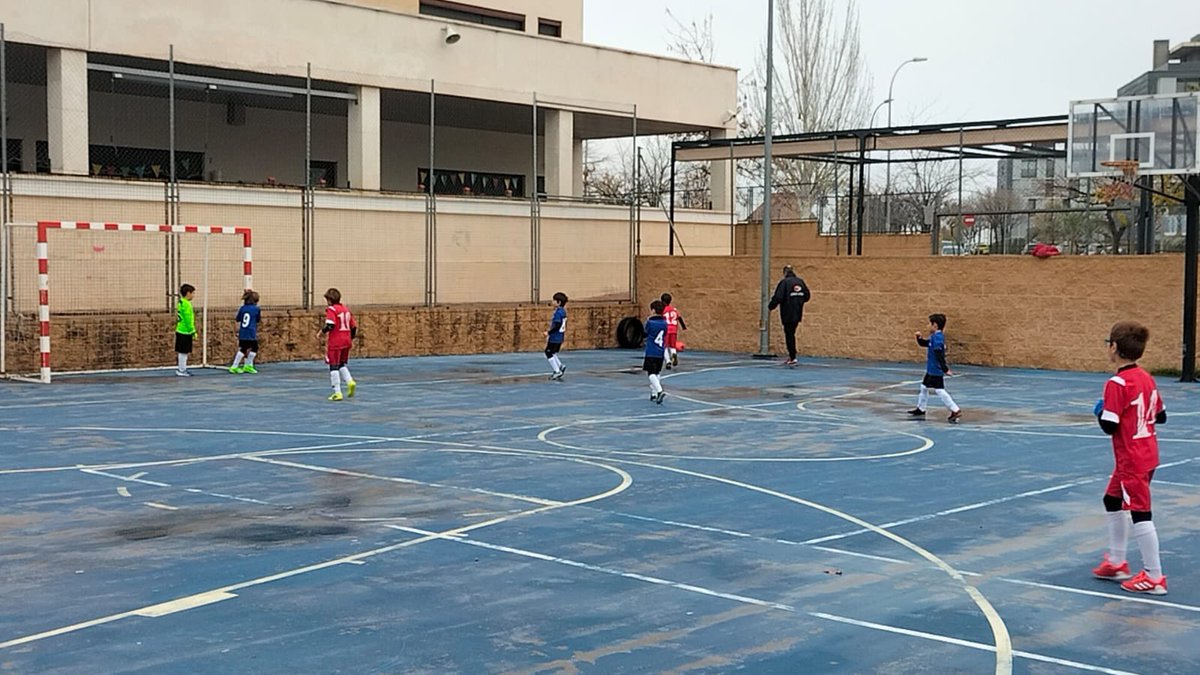 fecdjb's tweet photo. Partidazo de nuestro equipo de prebenjamines, lo dieron todo, aunque esta vez no puedo ser la victoria ¡Ánimo campeones! @fecdjb @colegiosfec https://t.co/CU29qQtdSt