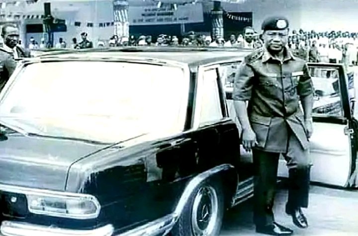 alkanawy09's tweet photo. Shekarar 1987 ne fa, a Akwa Ibom. Lokacin kana ina, malam?
 📷 @_lugude https://t.co/gJapMMhPvS