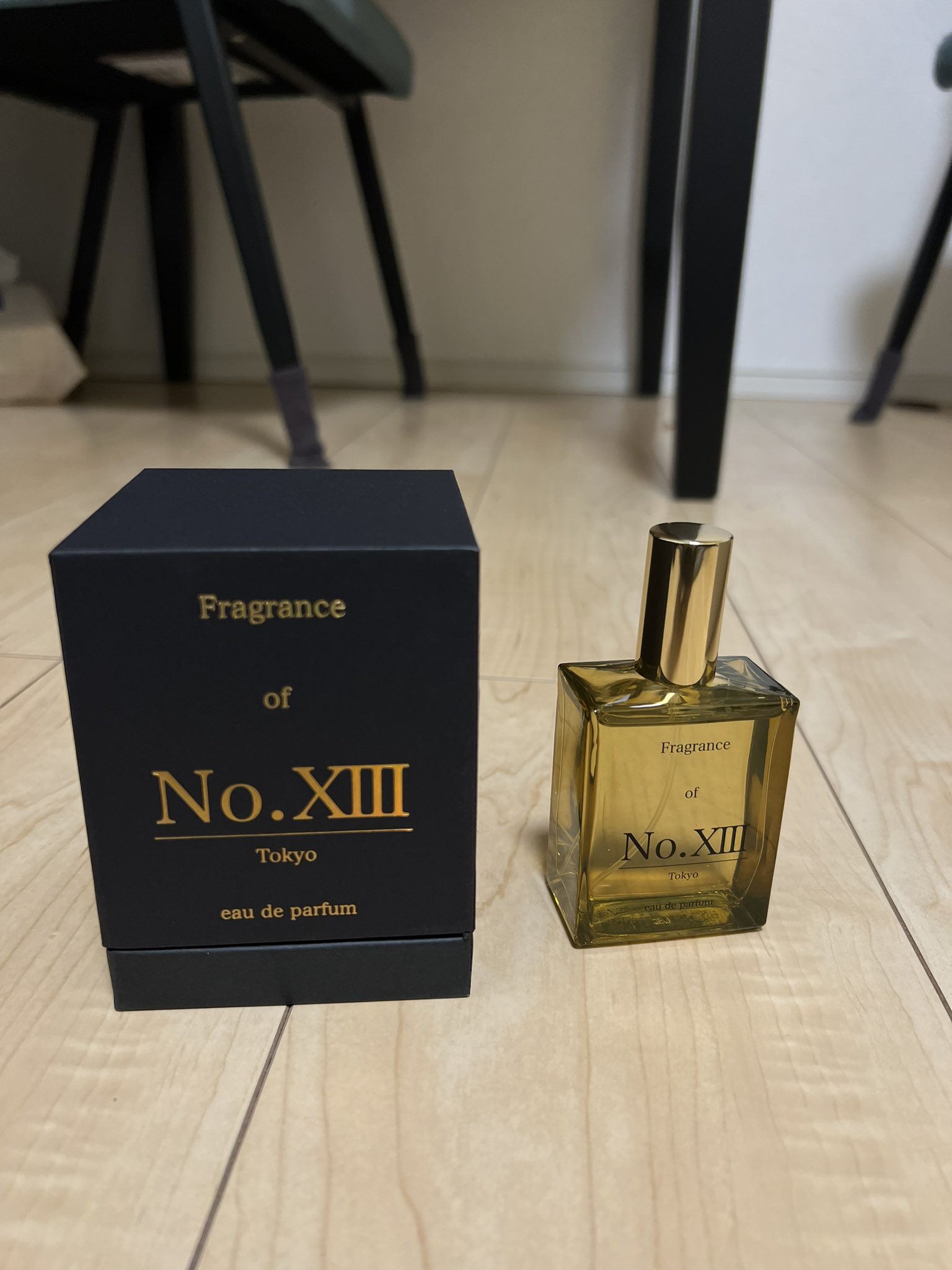 ２セット以上購入で、おまけ１本 新品 No.XIII 香水 レペゼン