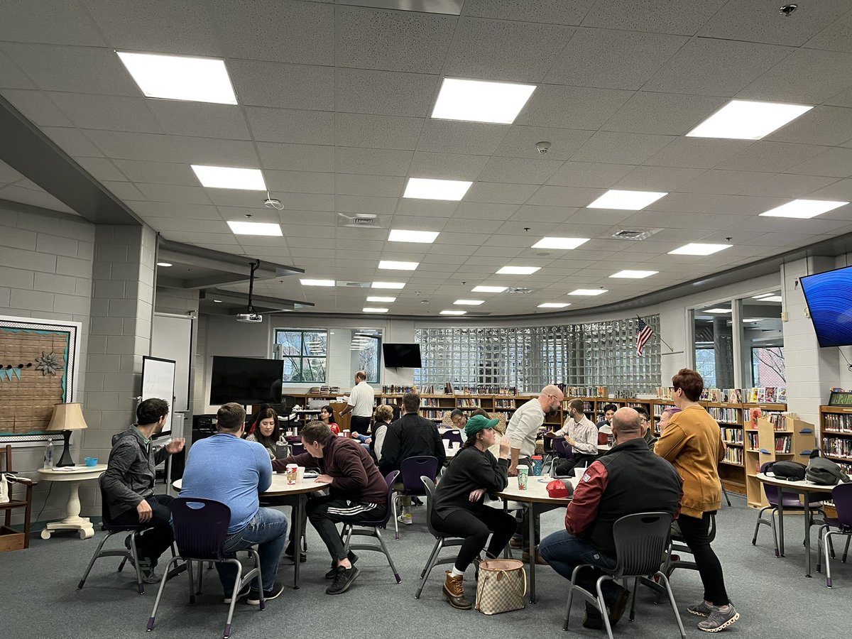 CinnamonDr's tweet image. Excited for the students and coaches that are participating in the Model City Lego League Regional Qualifier!  Thanks to all of the volunteer judges and referees that are spending their Saturday in dedication to students.