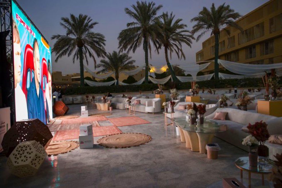 Fosahah's tweet image. فعالية @Fan_Destination

عندهم  مساحات مخصصة لعرض المباريات بأفضل الشاشات وأريح المقاعد، مطاعم وكوفيهات وفعاليات جميلة 😍

المكان راقي جداً  🤩🤍

الموقع : 📍الفزاري - السفارات

📌الحجز من هنا  : 
riyadh.platinumlist.net/ar/event-ticke…