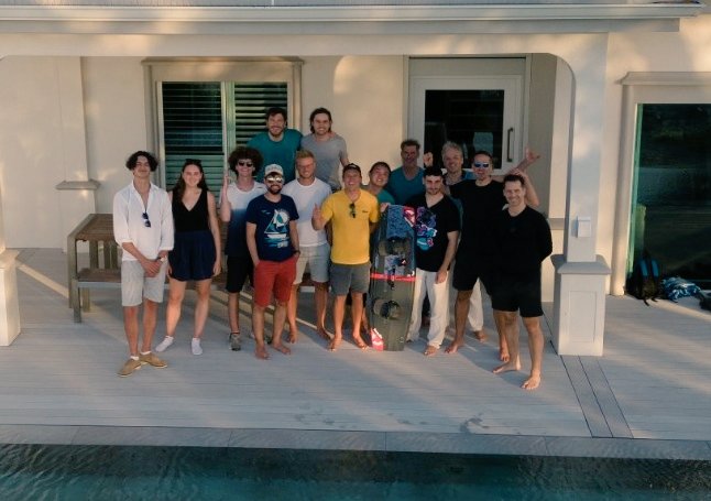 NeverstopWeb3's tweet photo. The magic continues. The 6th Web 3 Founders Kite Week was another unique chapter on our journey to connect Web 3 pioneers over our shared passion. Doing business gets easier once you've shredded together for a week 😎🌊🌴 DM us if you're a web 3 founder and love water sports 🤙 https://t.co/vSyL6RUohY