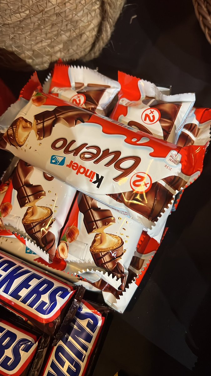 When <a href="/CoachcosoLoL/">Mark</a> isn’t at Dreamhack…. But kinda still is….