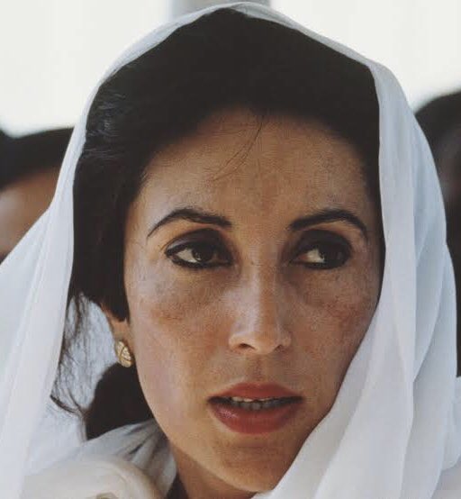 OmerBhattiPPP's tweet photo. تمھاری یاد کا ہمدم سمندر لوٹ آیا ہے
ابھی تک تم نہیں لوٹے دسمبر لوٹ آیا ہے۔۔۔!🇱🇾❤
WE MISS YOU ALOT SHAHEED RANI #MBBS
#daughterofthenation #Ps103 #ppp #DISTEAST #peoplesyouthorganization #december27isNear https://t.co/oR4RFpqmK0