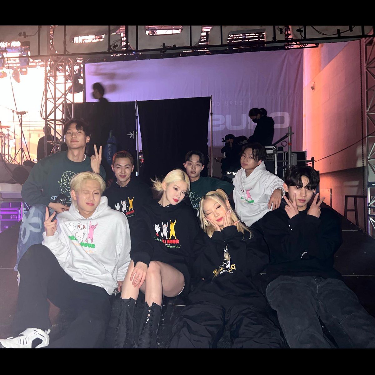 issa_jihyo's tweet photo. 콘서트 임호점호 💃🏽
러쉬오빠의 첫콘이 무사히 끝났답니다!
작년 생각이 많이 나✨💃🏽🫶🏼🫶🏼 https://t.co/5h3s9lebNF