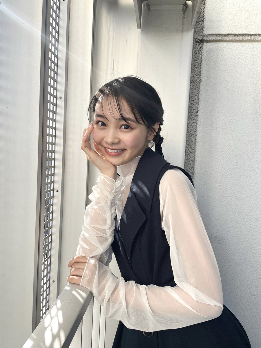 GU AND24LOVELY クリアファイル サイン入り 林芽亜里 すべての女のコを可愛くする AND24LOVELY 雑誌『二コラ』と