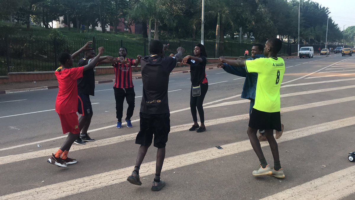 EmiliaBucha's tweet photo. IDP boys  from the Far North were engaged in a sport session and #HumanRights talks. An activity done to  commemorate #HumanRightsDay2022. The #RightToEducation &amp; #righttopeace were our focus on our exchanges.@unicefcameroon @UKinCameroon @UNFPACameroon  @RoffCameroon https://t.co/sTAX7vi0NF
