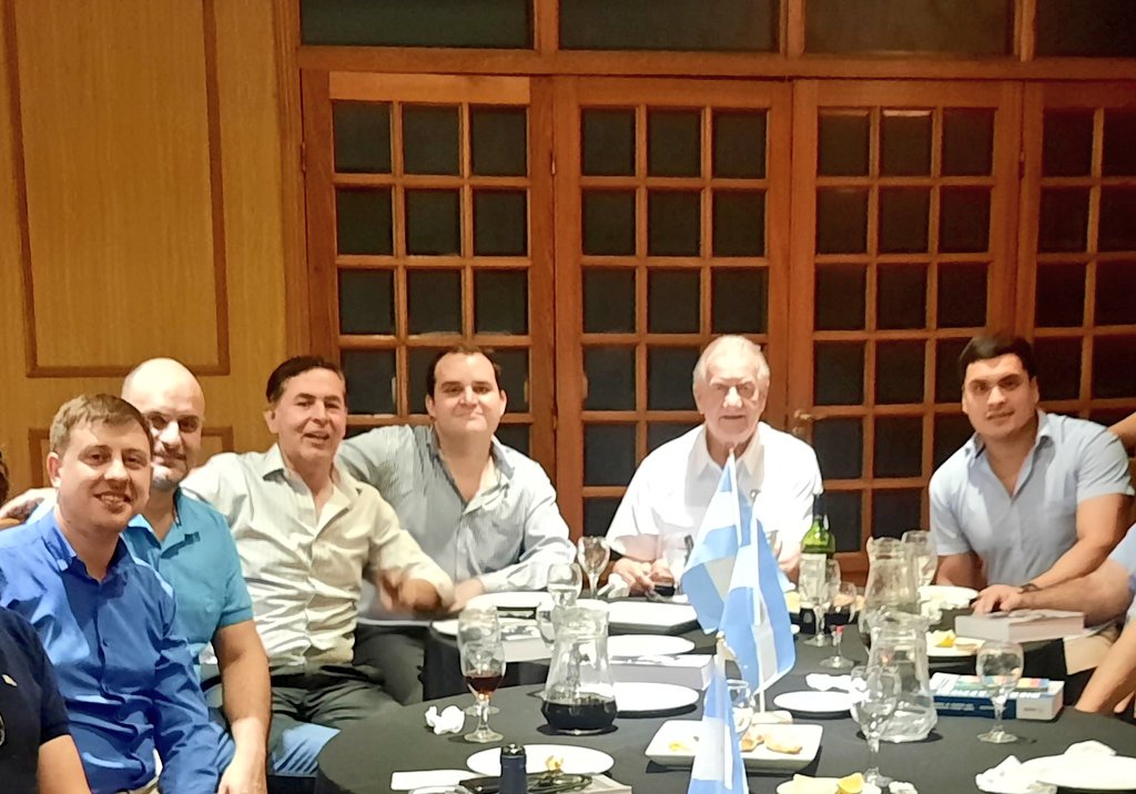 GuardianPeron's tweet photo. #IsabelPeron se presentó el Libro " Por siempre de Peron",#Tucumán, @diegomazzieri su autor,el @AntonioMarocco histórico referente Peronista,el apoyo de @JulioPiumato de siempre, #GuardianesDePeron
@altier_diego @FCocheroldan @Facuhumaran @Victori54956517
#Argentina #Tucuman https://t.co/L73VFQMVRU