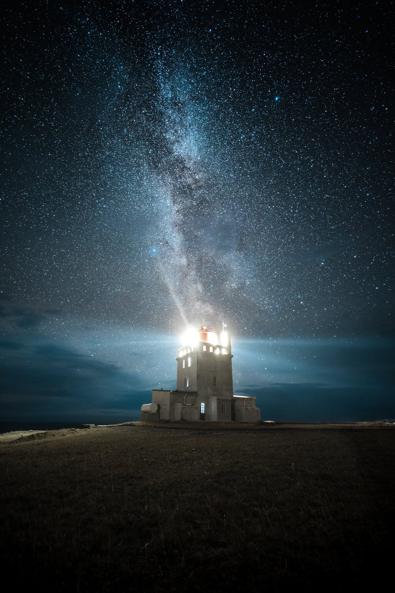 Photographers , Artists and collectors 👋 GM 🫡