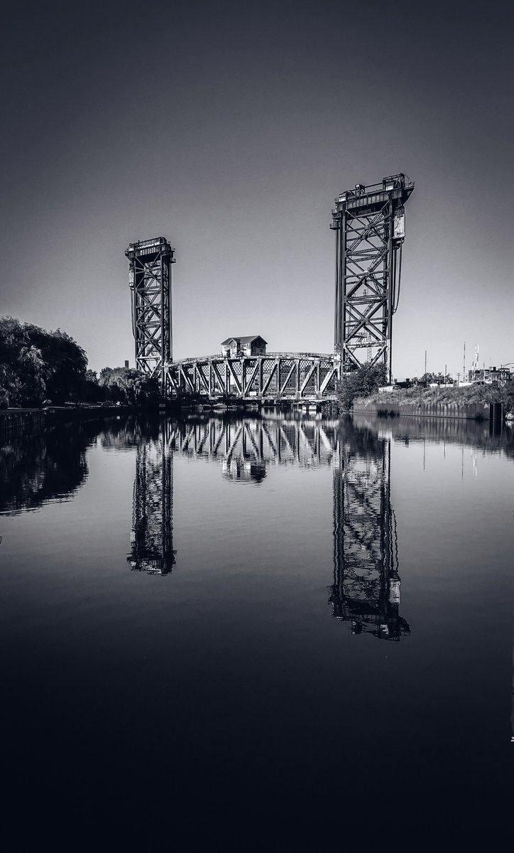 CharliΞ tweet media