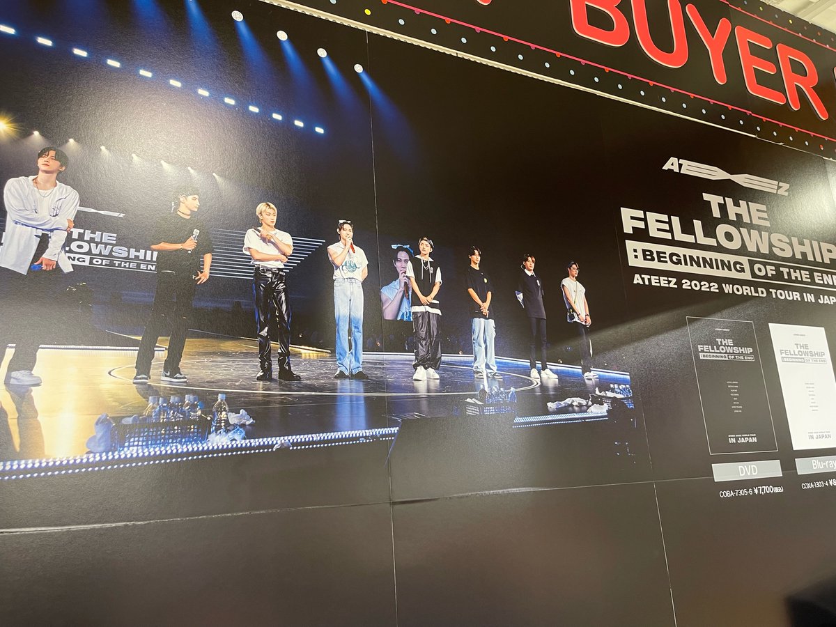 TOWER_NUchaya's tweet photo. 【#ATEEZ】①

『2022 ATEEZ WORLD TOUR [THE FELLOWSHIP : BEGINNING OF THE END] in JAPAN』好評発売中です🫶💜

先着特典
クリアしおり(ランダム)　をお渡し🎁

当店ではライブフォトパネル展やハズレなしの店頭抽選を実施中👀🖤

#AITINY さんのご来店お待ちしてます❕

https://t.co/jbpvRv9gxm https://t.co/4X6YjA85RT