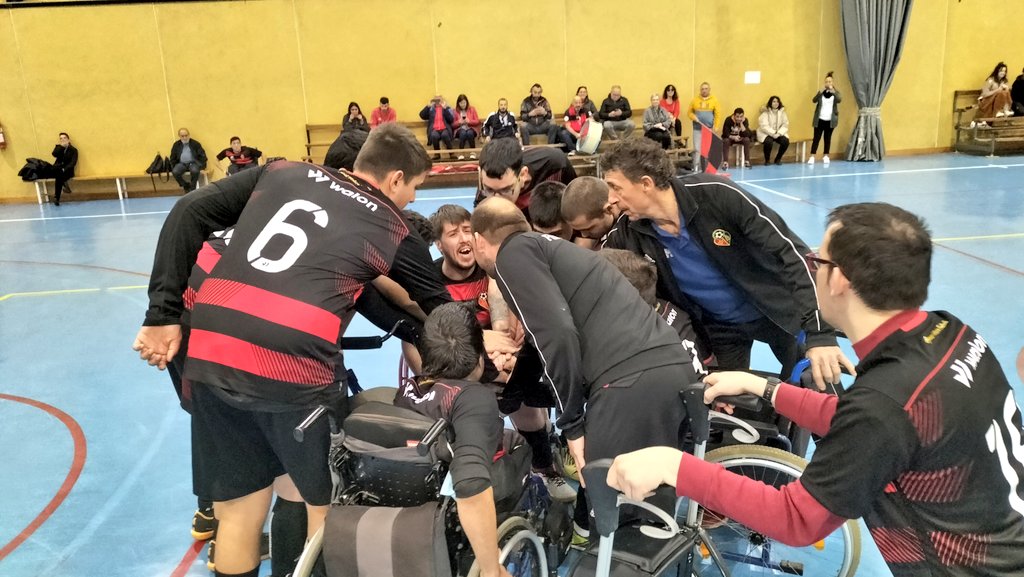 CiudadDeMurcia's tweet photo. Campeones #Fedemips
ADAPTADO | ❤️🖤⚽♿
Nuestro CAP Ciudad de Murcia Adaptado se ha proclamado esta mañana campeón de la Liga FEDEMIPS 🏆🥳
¡Vamosssss! ❤️🖤
❤️🖤⚽ #FútbolPopular https://t.co/HVqmdKtK05