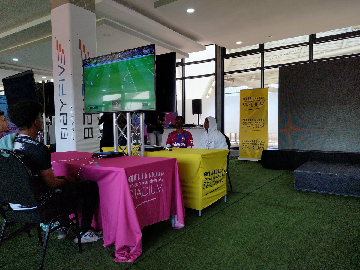 Had to take <a href="/Malume_Esport/">MalumeEsport #AmaBhere</a> FIFA team to their first LAN FIFA competition @MMB_Stadium, Port Elizabeth #BayFive #GauFive
