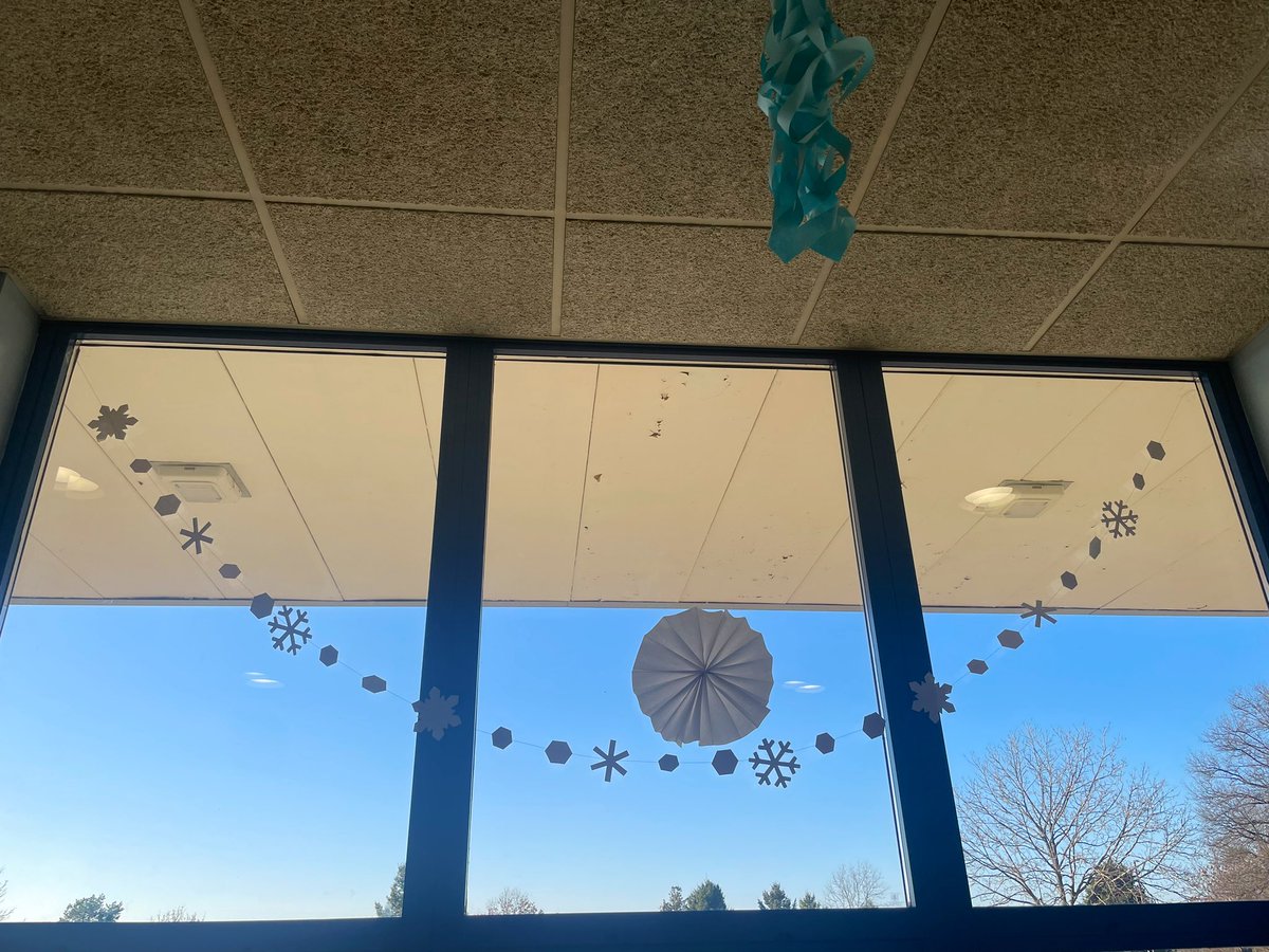 hme512's tweet photo. Because being a teacher may be the best job… 💙❄️🤍 https://t.co/xA2is618ce
