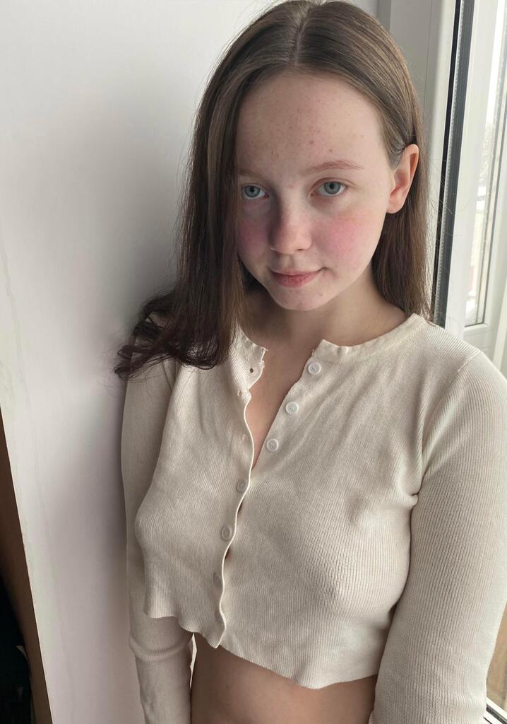 FrecklesGlow's tweet image. Like and retweet if you love her! #freckles #girlswithfreckles #freckled #cutefreckles ShamrockCams.com