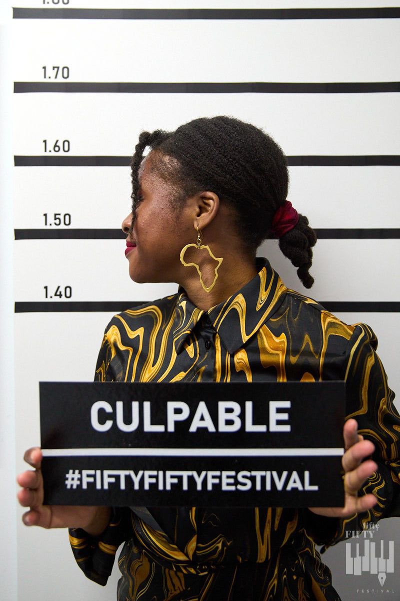 Afra Kane, que fue galardonada con el Premio “Jazz Talent Award” del Festival de Jazz de Montreux, es de esas artistas que cuando la conoces quieres que formen parte de tu vida para siempre… así que bienvenida a la familia #fiftyfiftyfestival!!! <a href="/carranza_foto/">Manu Carranza</a>