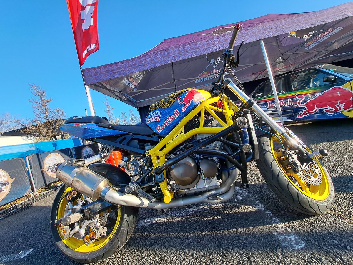 DestinationMK's tweet photo. Crowds are building for the @redbullracing #MKHomerun ... the cars and bikes are in the paddock! ๐
It's going to be one hell of a show ๐ฎ https://t.co/vGxl7ALz7g