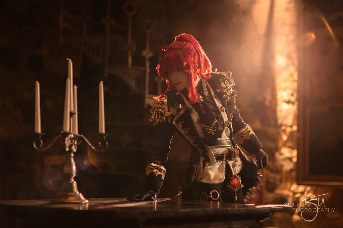 VyeCos's tweet photo. Diluc : @VyeCos 
Photographer : @studiotsutsu https://t.co/f9zLitVgEL