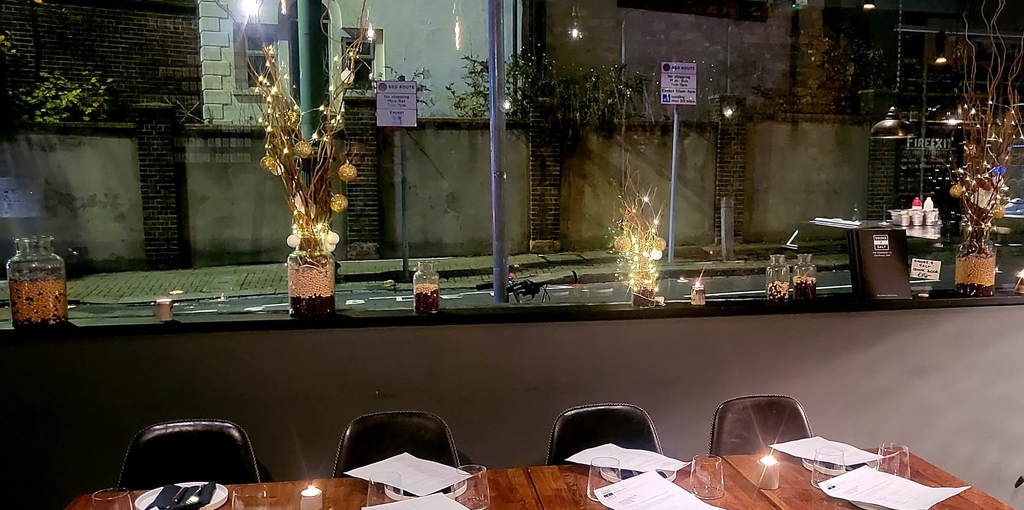 If you're like us and get everything done in the last minute - you may not have booked anywhere nice for a friends or family Christmas get together.

We have space for parties starting at 6 people or more - get in touch for more details at smokeandsalt.com

Merry Christmas