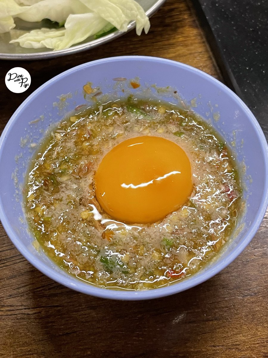 dinewithpigs-on-twitter-71