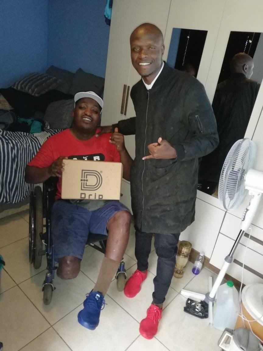 LekauSehoana's tweet photo. The Story is well Documented.

From Delivering using Uber, to building a Retail Group with over 350 Employees…

Ntwana ya Kasi. 

The Journey from Salesman to Chairman. https://t.co/6nNxUpJcBp