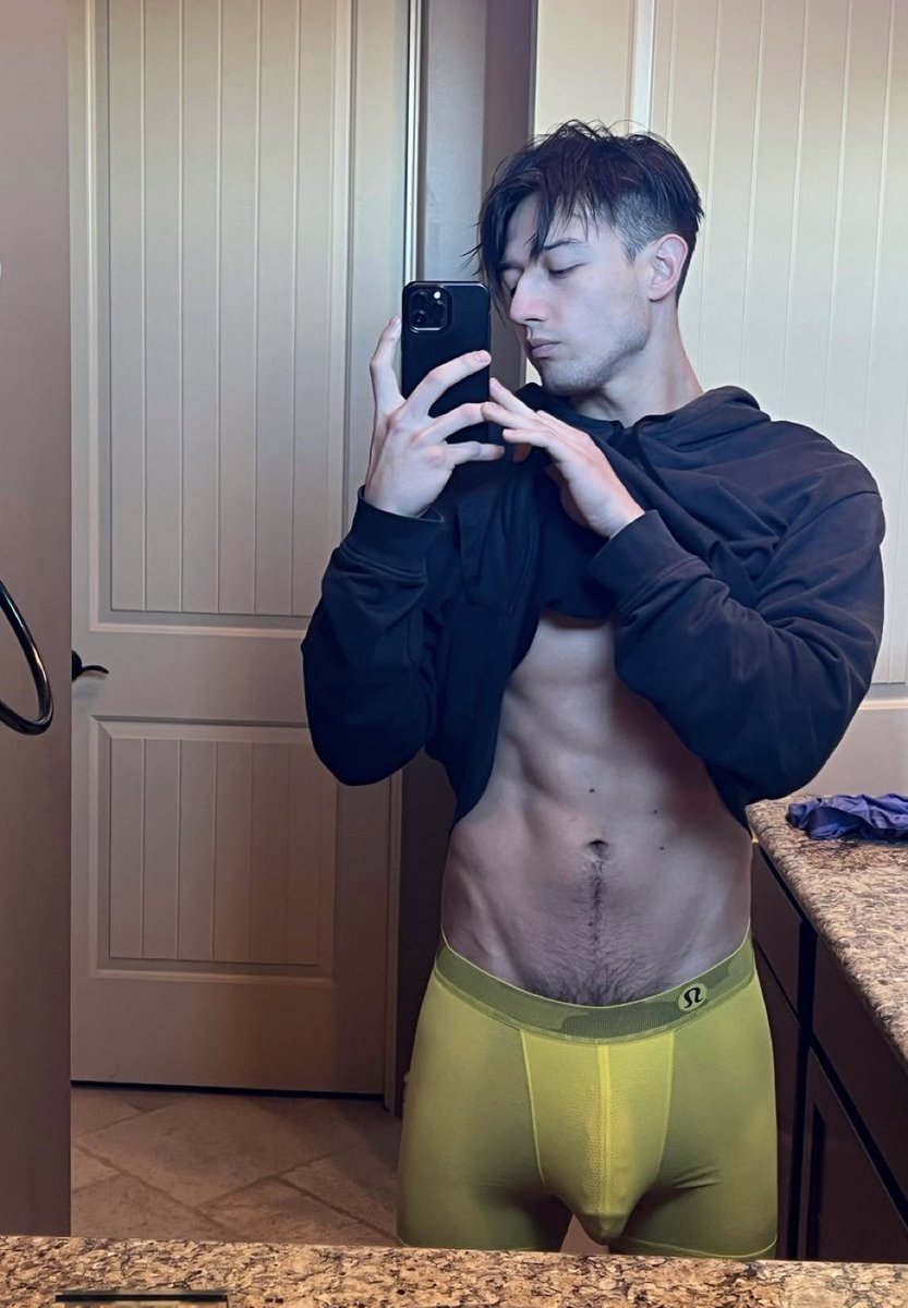 jea knoi tweet media