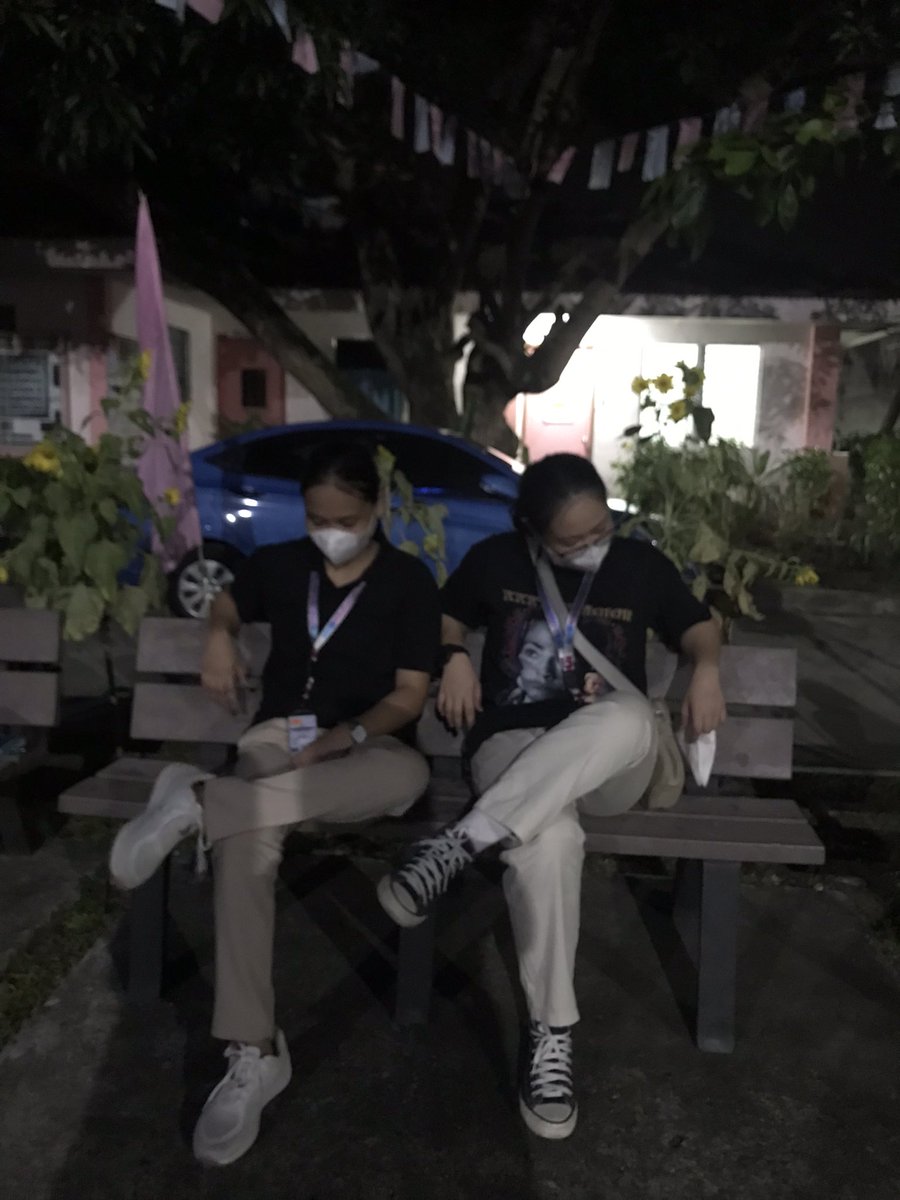KAMBAL AHAHHAHA

#UICIntramuralLeagueMMXXII
#SeizeTheThrone
#HearMeRoar                                                     #ALannisterAlwaysPaysTheirDebts