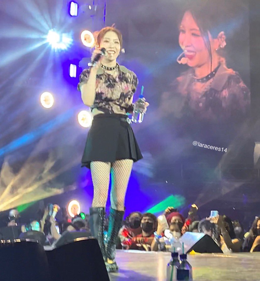 laraceres14's tweet photo. @BoAkwon @BoA_Official noticing us Jumpings π₯°π #BoA #보μ #BeYou2Manila #BeYou2inManila #BeYou2WithBoA #BoAPH #BoAjjang https://t.co/tmg43mmSPn
