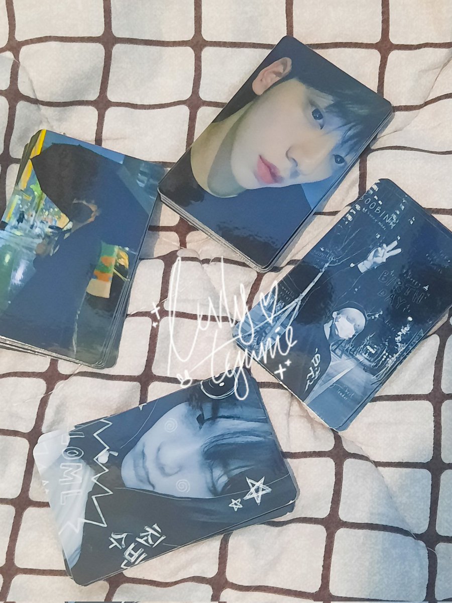 luvlytyunie's tweet photo. hi moa jogja!✨ buat kalian yang dateng ke event datecember with soobin by @moa_jogja boleh samperin aku ya 🤍✨ nanti aku kasih freebies 🫶 https://t.co/K7IBoEvlkT