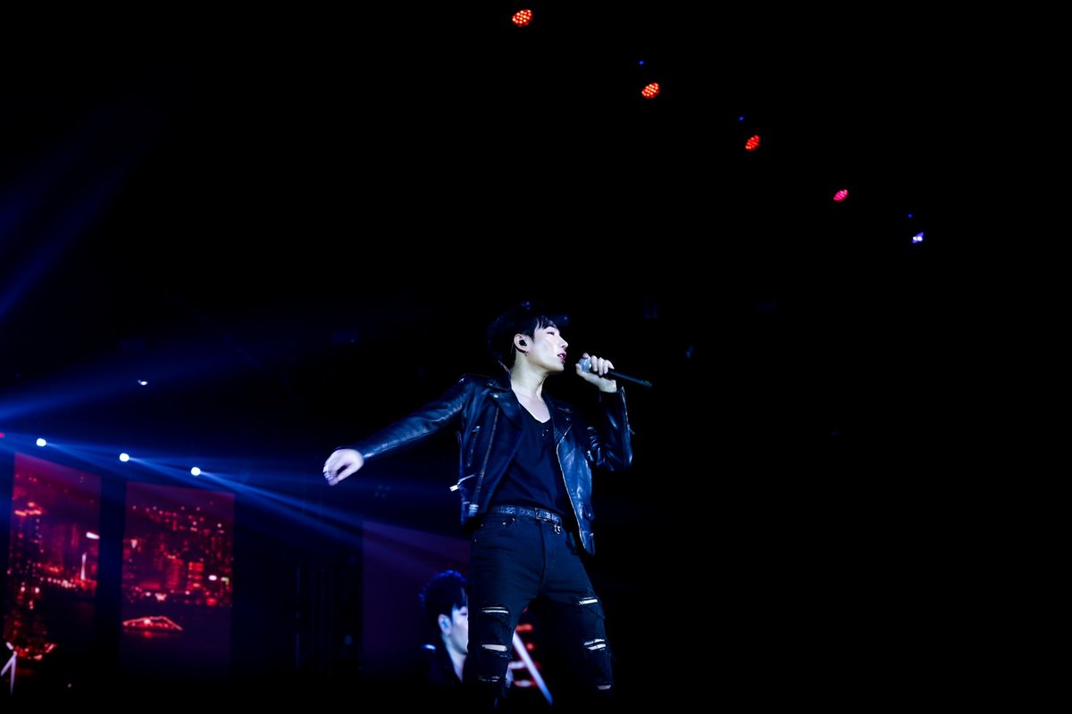 Palit_Official's tweet photo. เฮียกร้าวใจนุชesมากอะดิ เสียงกรี๊ดไม่แผ่ววว

มาๆ save รูปบรรยากาศกันต่อ :)
@peckpalit #เป๊กผลิตโชค #PeckPaLitChoke
#MIC_ON_in_THAILAND https://t.co/ytXK8pJ9fI