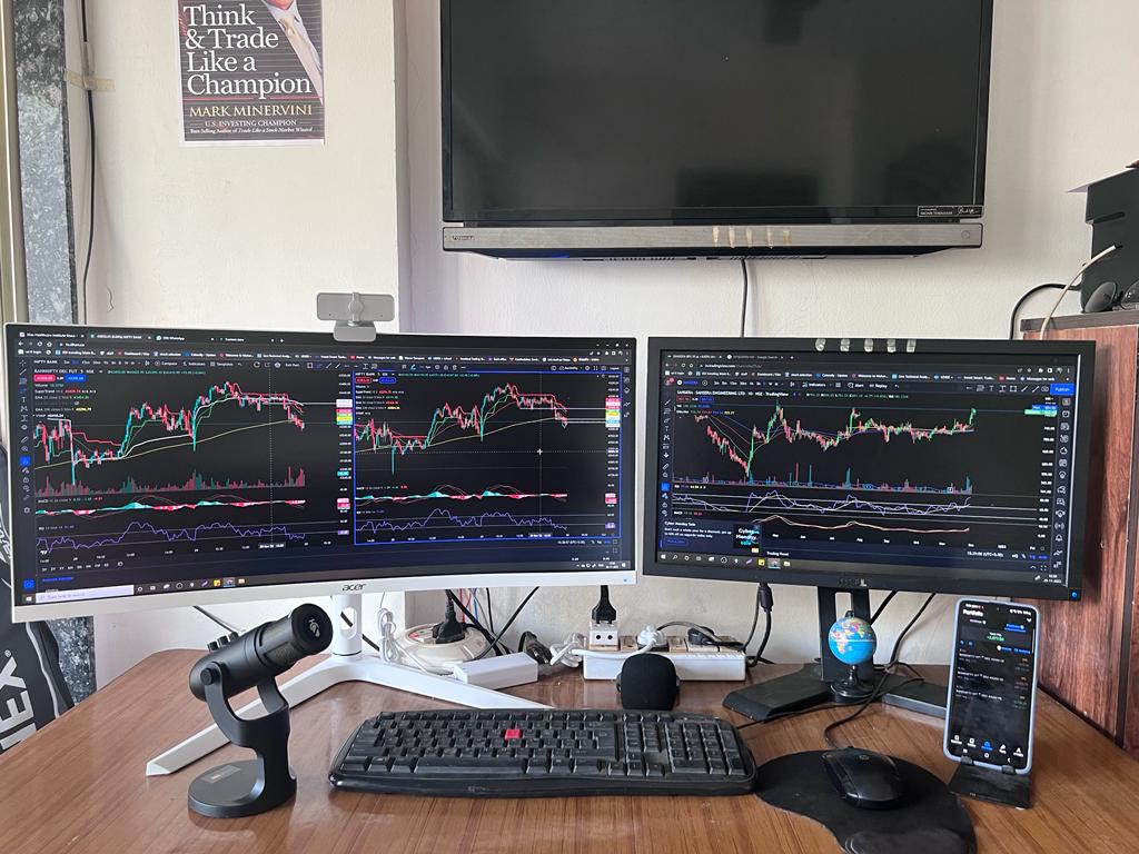 Gckcon's tweet photo. #Home-setup https://t.co/rCA1wZ3Krv