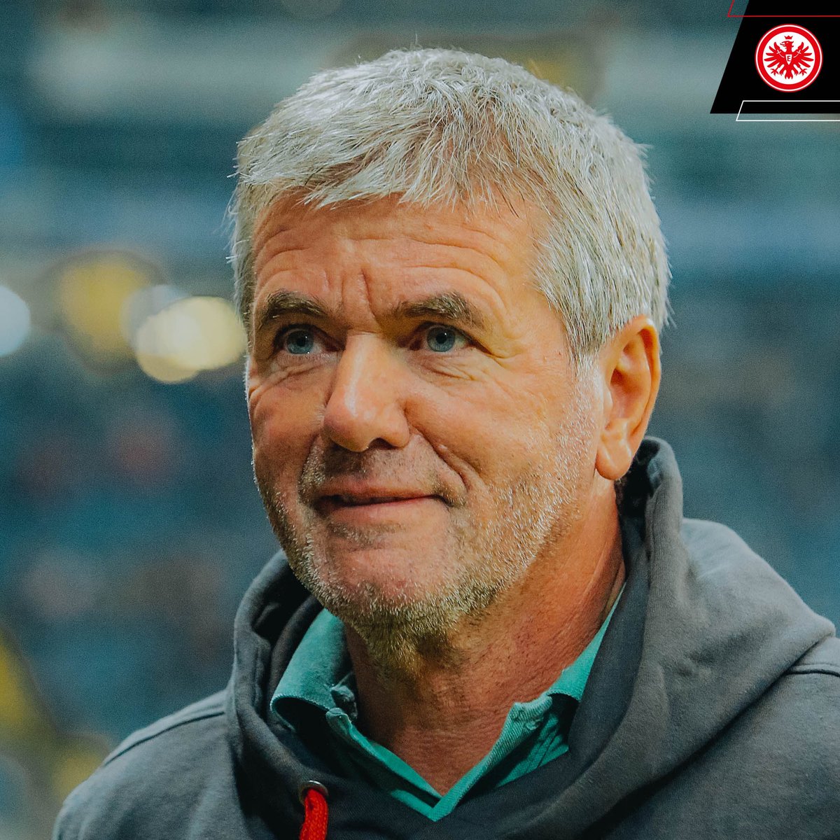 eintracht_jp's tweet photo. 本日は元監督の #ヘンケル と2019年まで所属していた #シュテンデラ の誕生日🎂🦅

おめでとう、ヘンケル&amp;シュテンデラ🎉
#HappyBirthday, Friedhelm #Funkel &amp;Marc #Stendera🥳

#SGE | #アイントラハト | #フランクフルト | #ブンデスリーガ https://t.co/gDFJFRil7Y