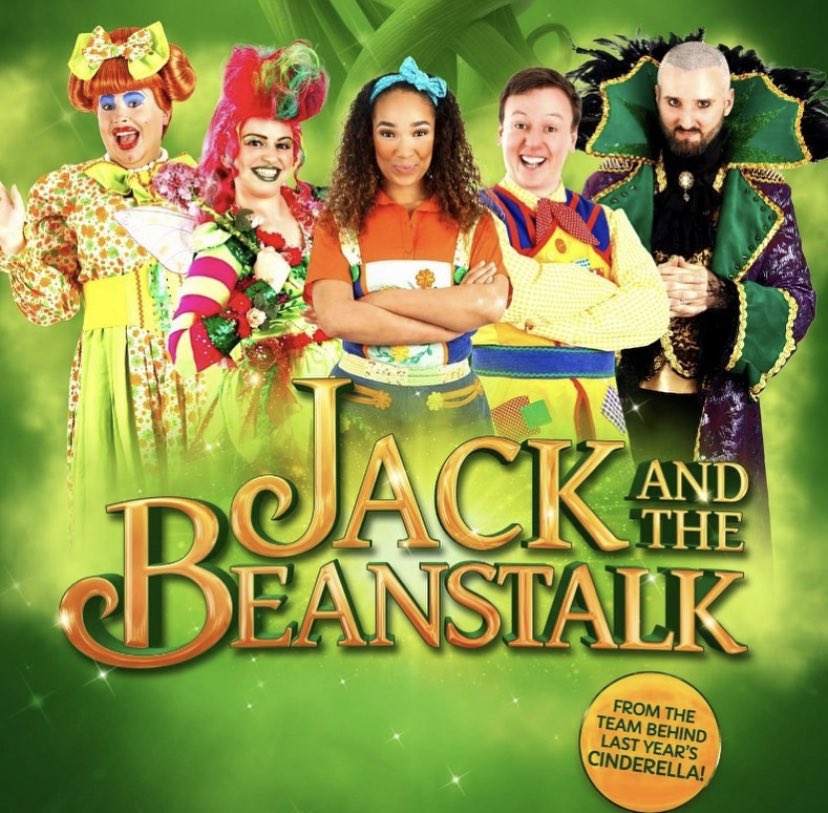 Break a leg on the opening day for <a href="/Immersion_Thtr/">Immersion Theatre</a> and this glorious and truly fabulous cast and company! What an absolute treat 💚 #choreographer #panto