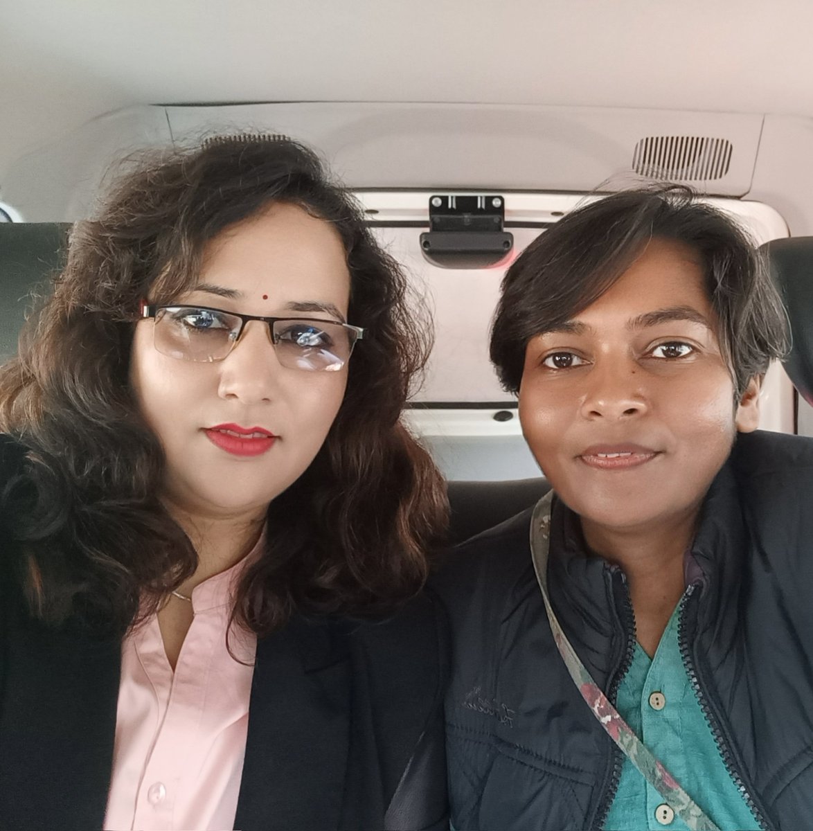 ‘मतलब’ बहुत वजनदार होता है,
निकल जाने के बाद हर रिश्ते 
को हल्का कर देता है..🌷🌷