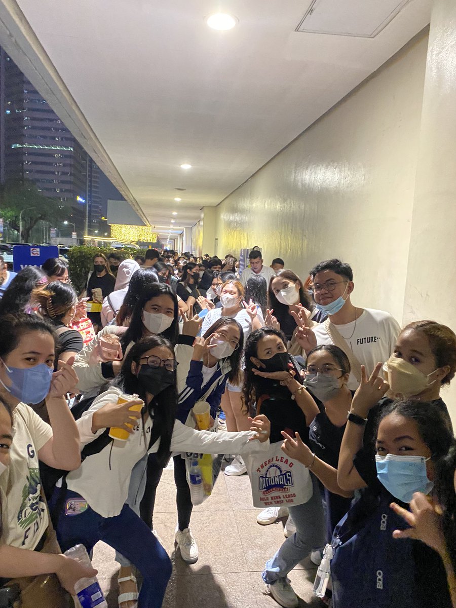 httpsnrk's tweet image. HELLO MY TEAM MEGA 😭❤️

As of: 8:41 pm 

find yourselves and be my friend 😡❤️