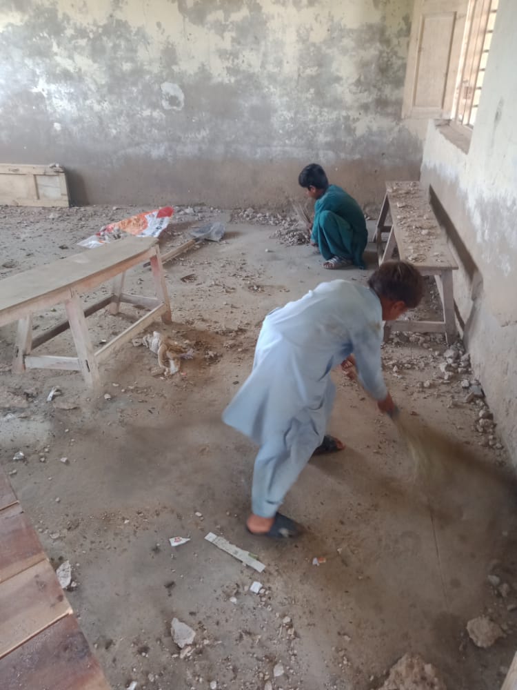 suhbatchandio's tweet photo. @sardarshah1 @BBhuttoZardari @BBCPolitics @BakhtawarBZ @@asifalizardari
GBPS Saeed khan Marri talka Daur District SBA.
Requesting for school building https://t.co/KahJfTBAIm