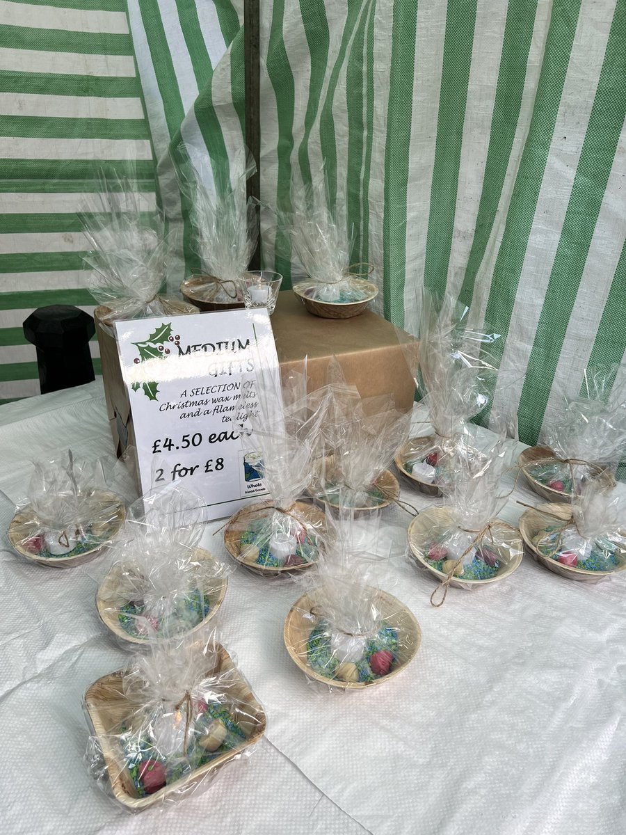 Amazing to see our SFL Young Enterprise team selling lovely handmade Xmas gifts today! Head down to Inverness to check them out 🎅🏽🎄❤️<a href="/AlnessSupport/">Alness Academy student support</a> @AlnessAcademyHT <a href="/alnessacad/">Alness Academy</a> <a href="/KatieMacArthur/">Katie MacArthur</a>