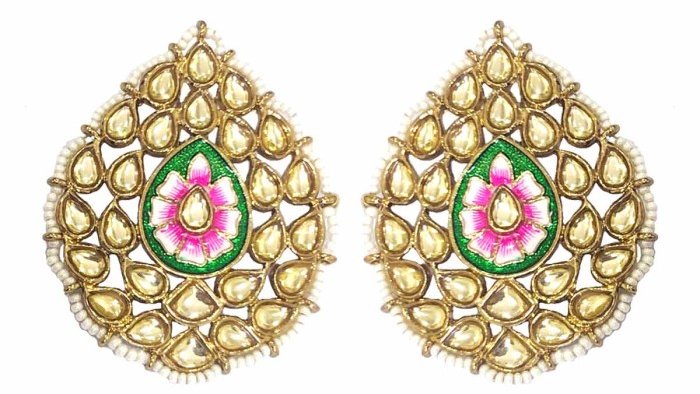 Attractive Nityasri Kundan Studs #Explore #jewellery #Earringlove #kundanearring #goldearring #fashion