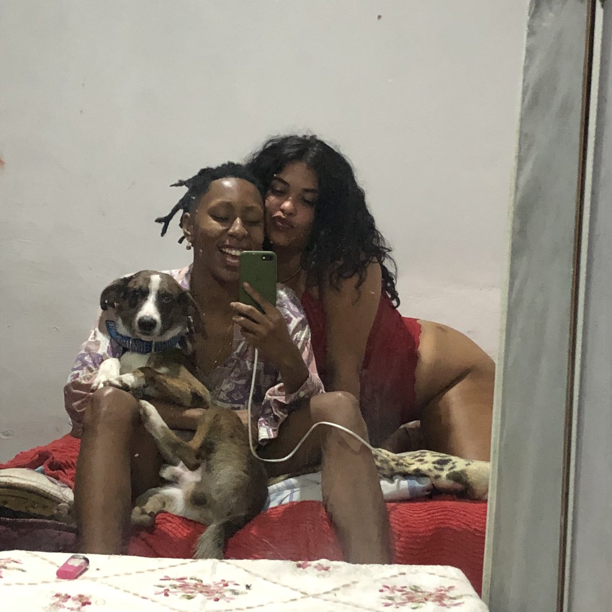 Só cachorrada 🐶💚🐶💚 amo vocês!