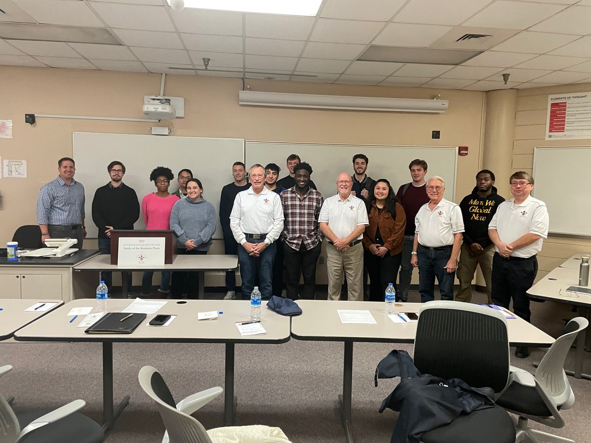 ForForcht's tweet image. Thanks to the GLBA for sponsoring our in-class Battle of the Business Plans with. $500 prize for the winning team!