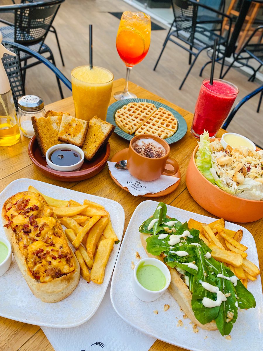 hernanvam's tweet photo. Info para los que aman comer rico📢 📢 

Quién para merencenar 👀🤤

Encontré un lugar especialista en MERENCENAS o DRUNCHS 🫶🏽💯😮‍💨

📍Panero

⬇️📝 

🥞 Brunch: desayuno + almuerzo 
🥪 Drunch: comida entre el almuerzo y cena, podría llamarse merencena.  

Detalles en el hilo🧵👇🏽 https://t.co/ELY7SdibJW