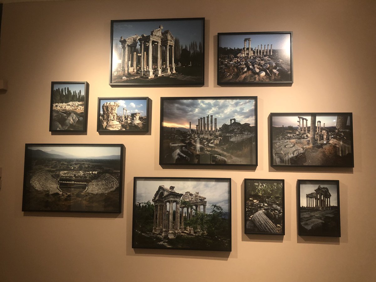 cikovaryersen's tweet photo. UNESCO Dünya mirası listesinde yer alan, Aphrodisias Antik Kenti’ni Ara Güler’in gözünden görmek isteyenler bu sergiyi kaçırmasınlar. 28 Şubat’a kadar Erimtan Müzesi’nde ziyarete açık! @Comdjournal #COMD357 #BilkentPost #ErimtanMuseum #Ankara #Bilkent #AraGüler #aphrodisias https://t.co/y74s4vxEty