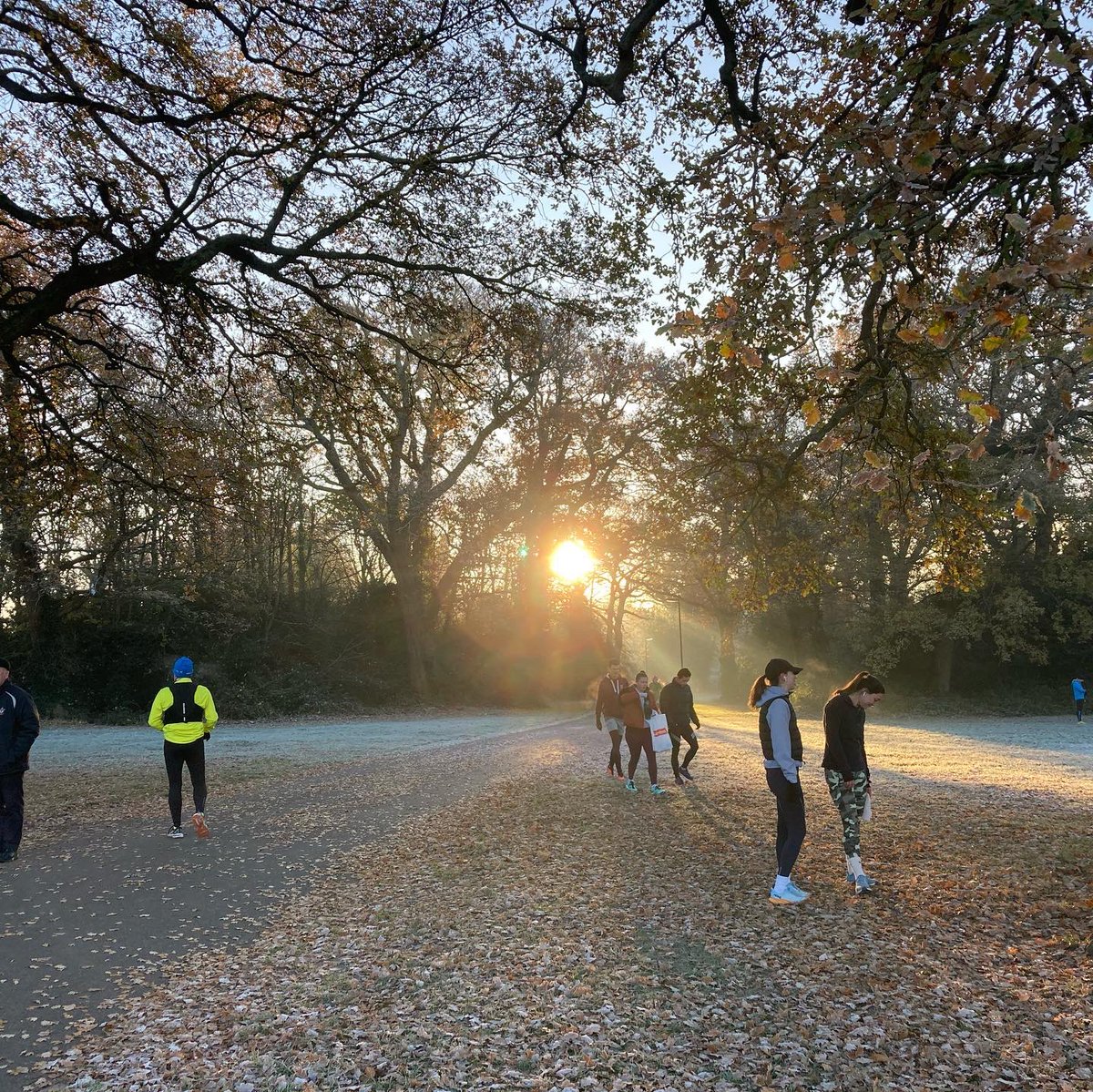 A beautiful but very chilly morning for @Sotonparkrun , very chuffed to get a pb by 43 seconds. Took a bit of focus, minus temperatures and Cp aren't the best mix. @HamwicHarriers #betterthanbefore #getoutside @parkrunUK #loveparkrun #cerebralpalsy #cprunner @Weldmar