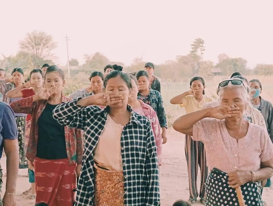 spring_2021's tweet photo. Revolutionary Locals from LetPaDaung Area marched on the streets to protest against military dictatorship.

#WarCrimesOfJunta
#2022Dec10Coup
#WhatsHappeninglnMyanmar https://t.co/Fcaq53BFfQ