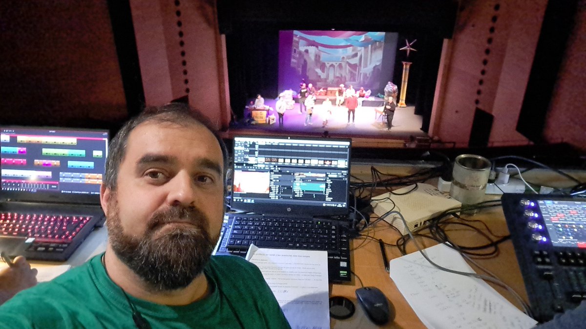 EPP, teniu canalla? 
Què feu demà diumenge a les 12h?

Encara sou a temps de comprar entrades per la divertida obra Les Aventures de Mel, Gagà i Tasar

Serem al TMC de Barberà del Vallès 10/12/22 12:00
Us espero
Retiut, please🙏

entrades.tmcbarbera.cat/esdeveniment/l…

<a href="/TeatreDsas3/">Grup Teatre D'SAS'3</a> <a href="/TMCBarbera/">TMC Teatre Barberà</a>